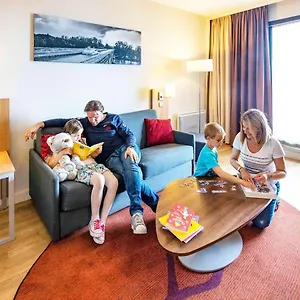 Adagio Centre Ramblas Апарт-отель